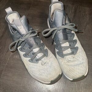 Nike Foundation Elite TR women's training shoes.